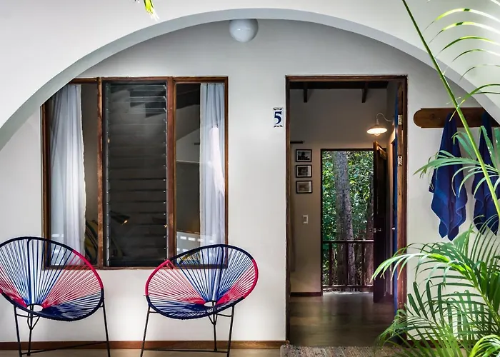 The Sunset Shack Hotel 3*